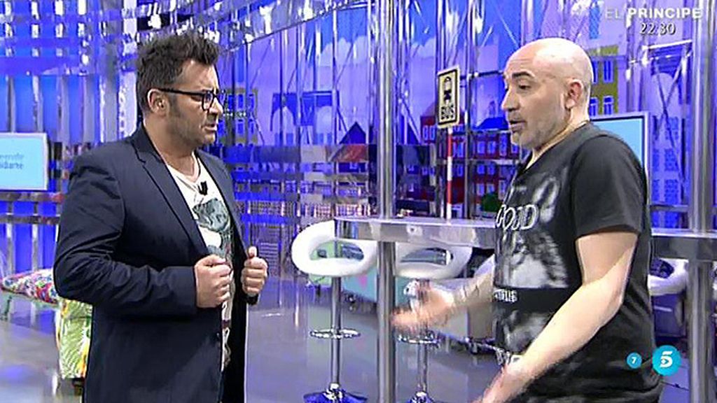 Juanba Cucarella cambia el look del presentador