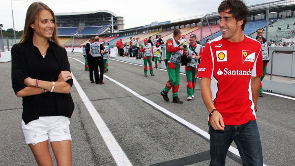 Fernando Alonso se deja ver con una modelo rusa de 22 años
