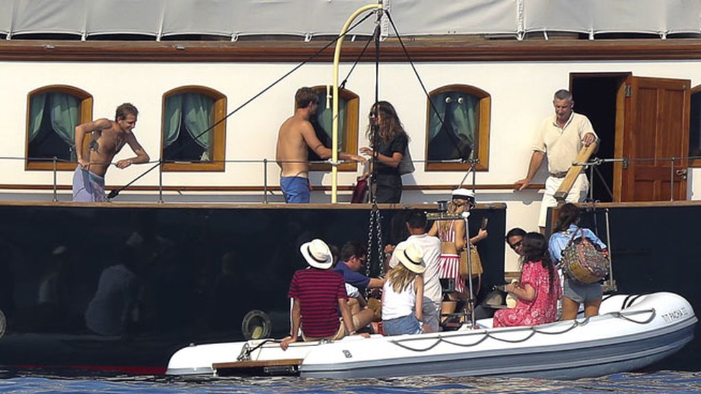 La familia Casiraghi ha disfrutado navegando en el yate familiar