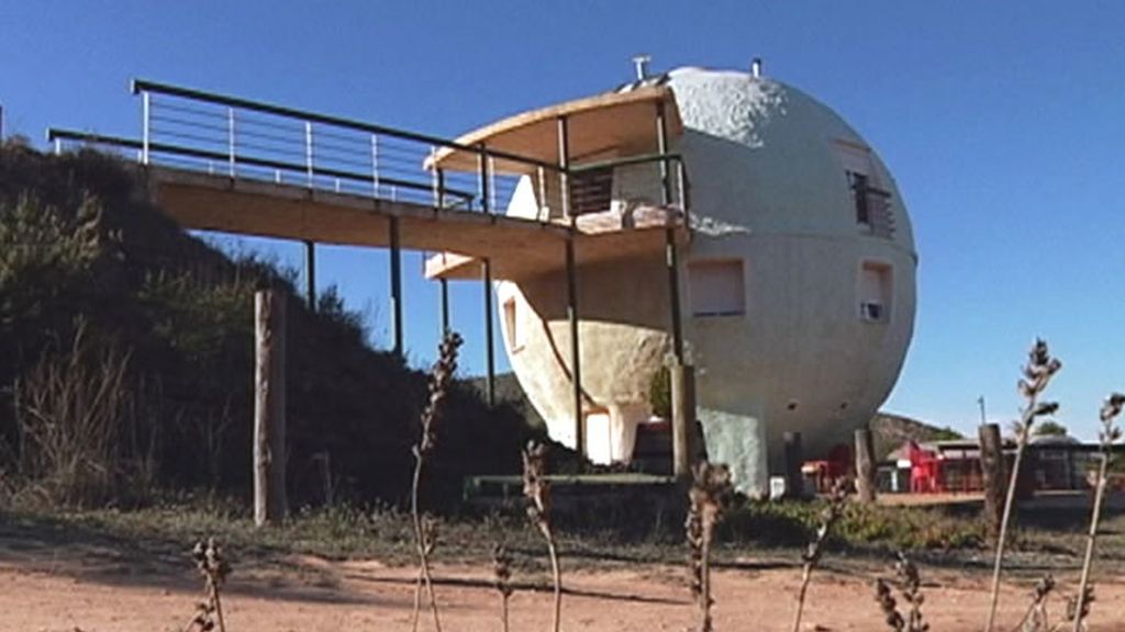 Edificio en forma de bola