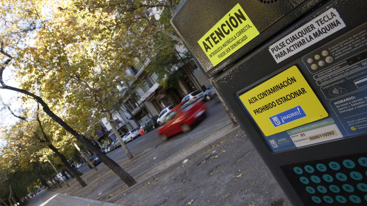 Prohibido aparcar en Madrid por la alta contaminación