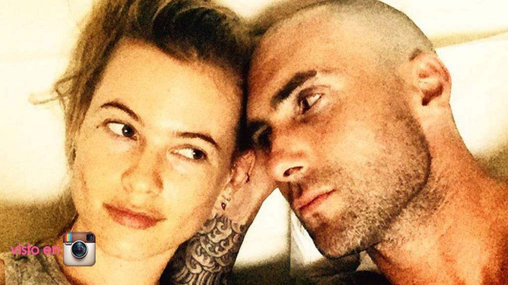 Adam Levine se ha atrevido con el "primero me rapo y luego ya veo"