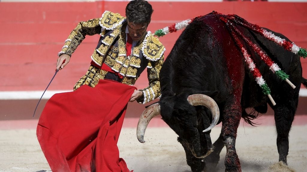 Once orejas y un rabo para José Tomás en la feria de Nimes