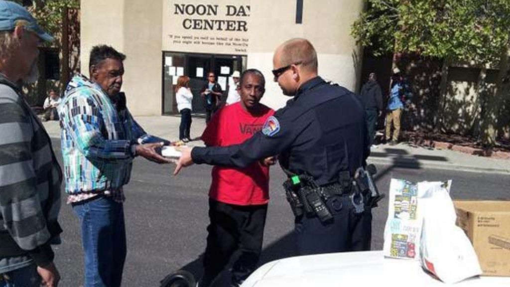 La demostración de que La Tierra está llena de buenas personas