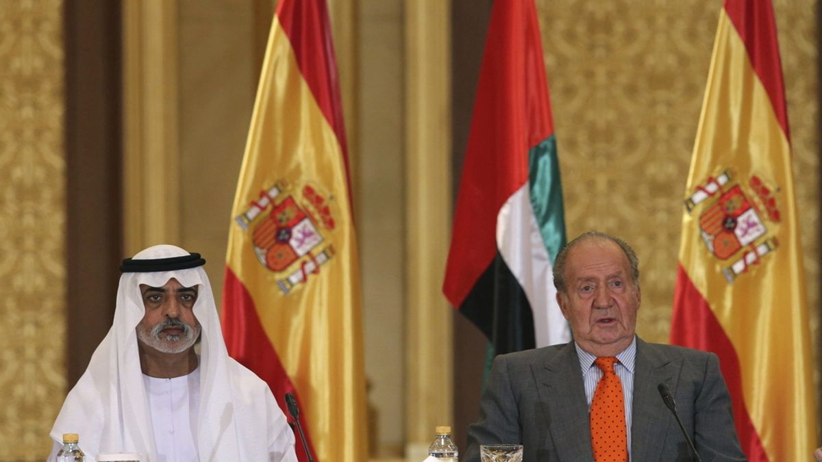 El Rey defiende en Emiratos que la economía española crece de nuevo