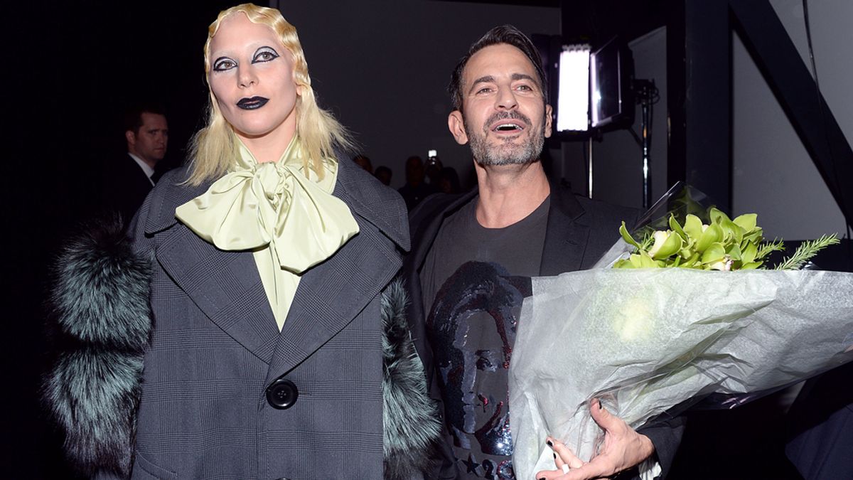 Lady Gaga desfila para Marc Jacobs en el cierre de la NYFW