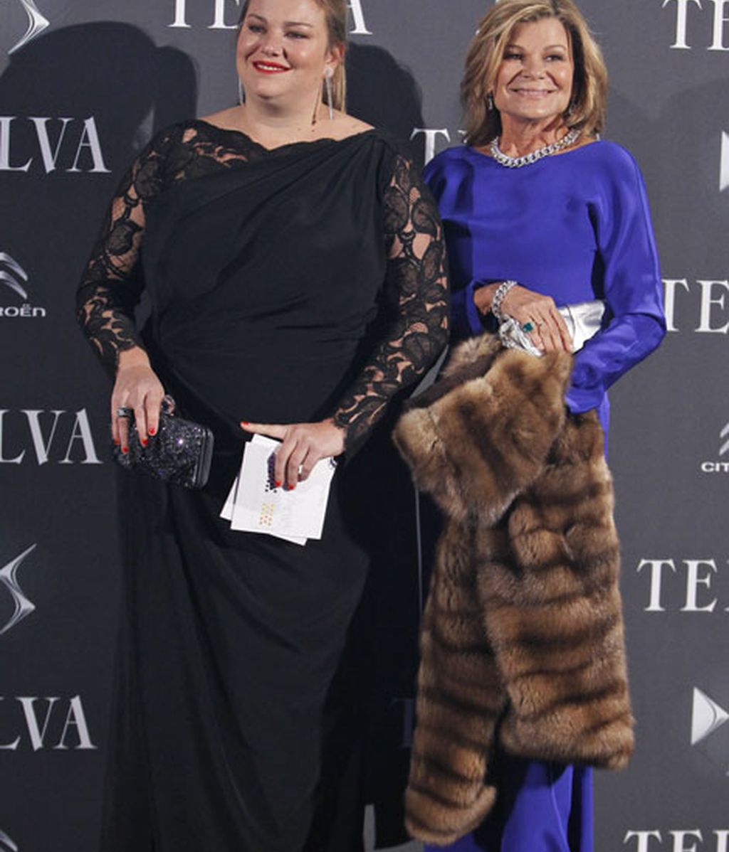 Caritina Goyanes junto a Cari Lapique