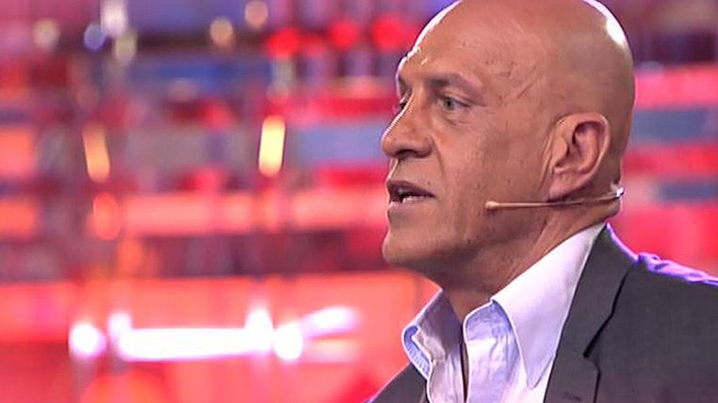 Los colaboradores se visten de largo para el enlace