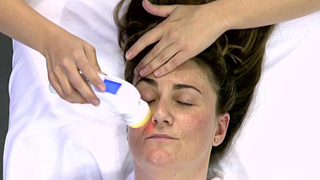 Carlota Corredera preparaba su aparición en el 'Deluxe' y Hernández aprovechaba