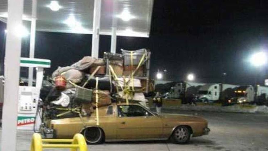 Coches que transportan de todo