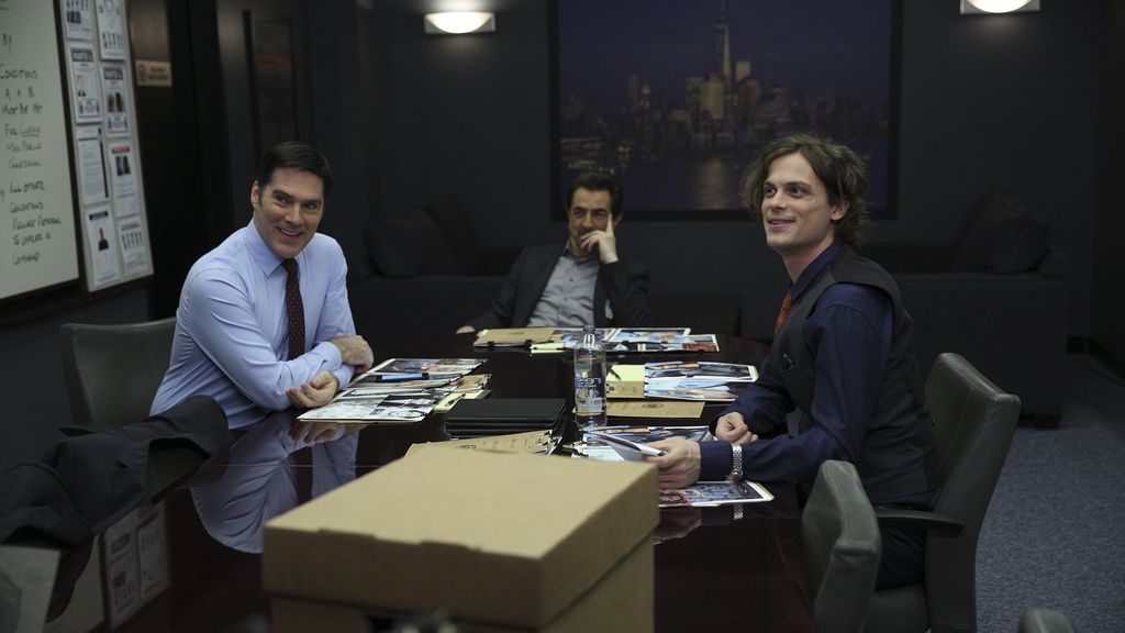 Emily Prentiss colabora con la UAC en el capítulo 'Tributo'