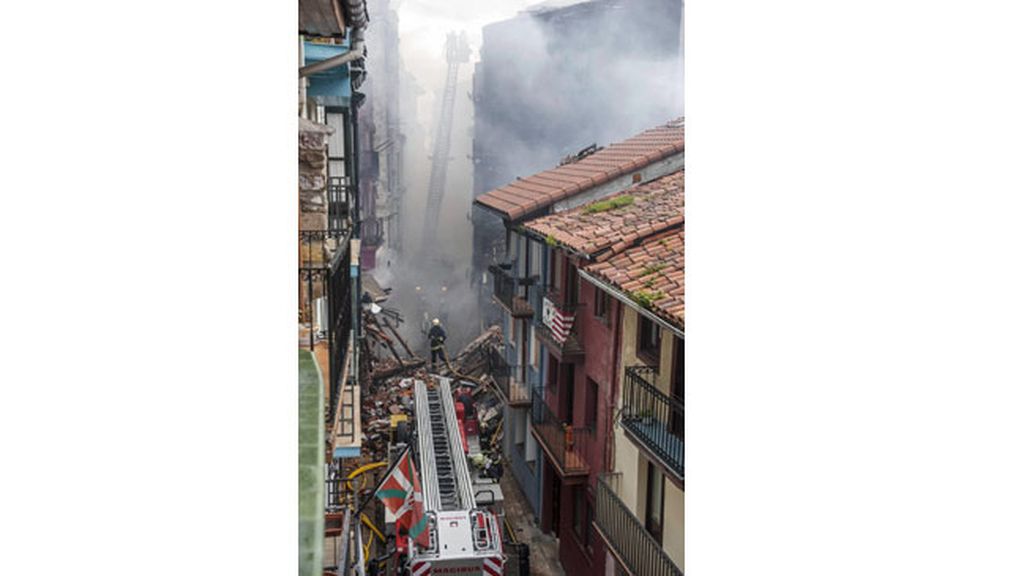 El incendio de Bermeo en imágenes