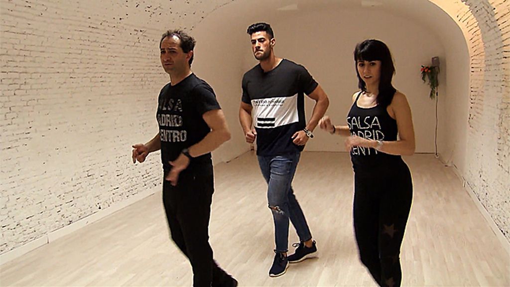 El baile no es el punto fuerte de Rubén
