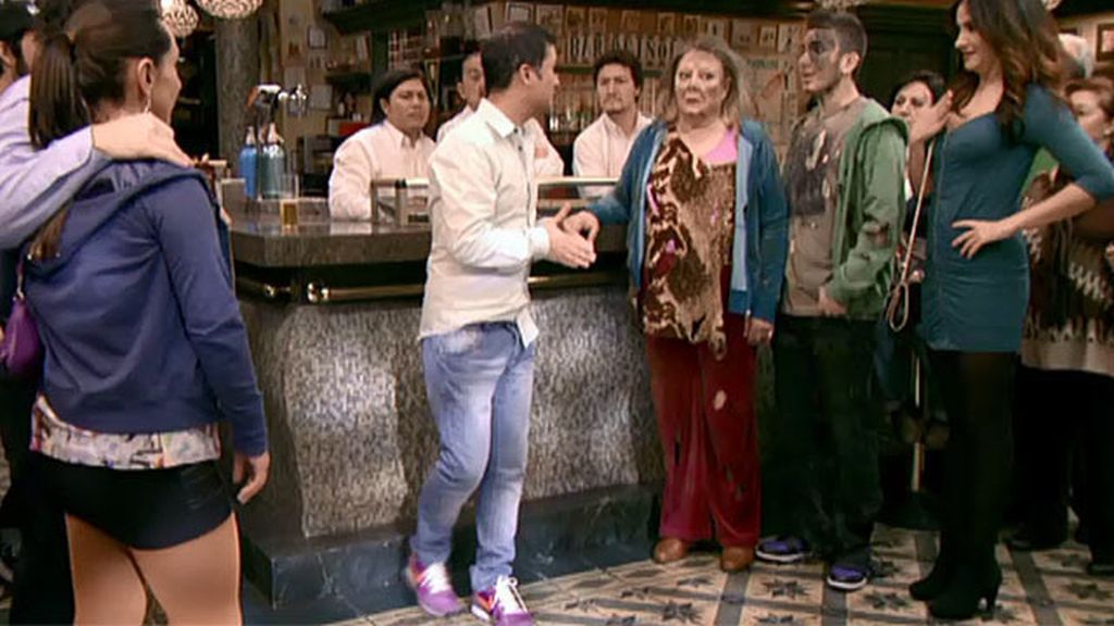 Todo el barrio quiere hacerse con el testamento