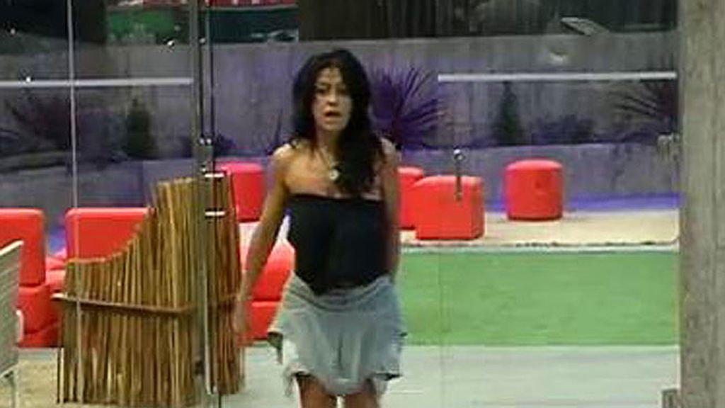 Se ha enfadado porque no consigue dormir por los ruidos