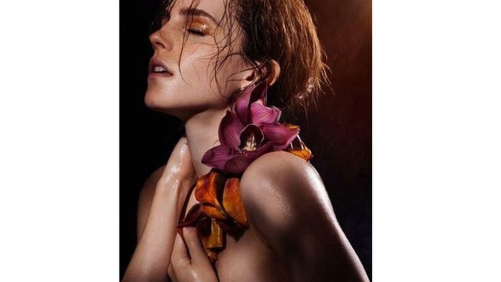 Emma en poses muy muy adultas