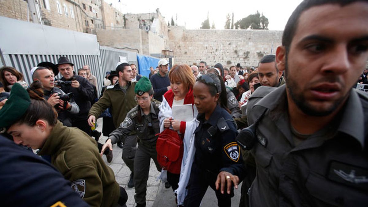 Detención en Jerusalem de una de las mujeres de Women of the Wall