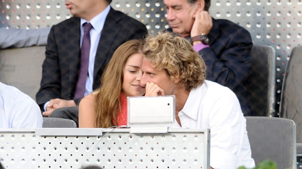 Enamorados en el tenis: Forlán y Zaira Nara comparten grada con Edurne y De Gea