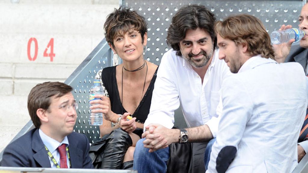 Enamorados en el tenis: Forlán y Zaira Nara comparten grada con Edurne y De Gea