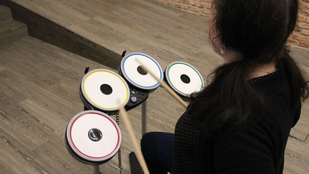 Harmonix, los creadores del juego, nos enseñan sus novedades