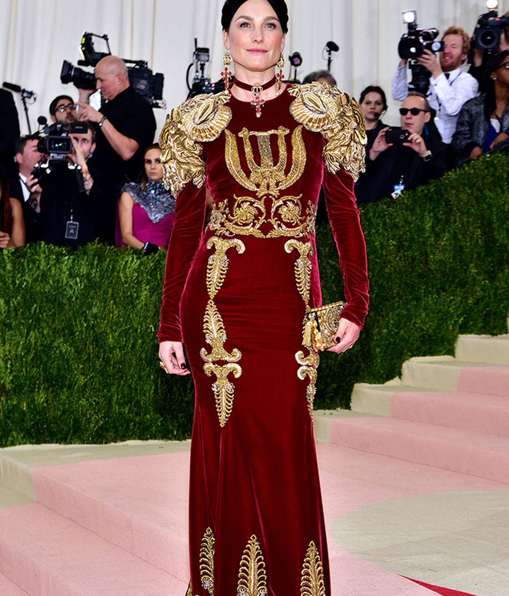 Tabitha Simons vestida de Dolce&Gabbana