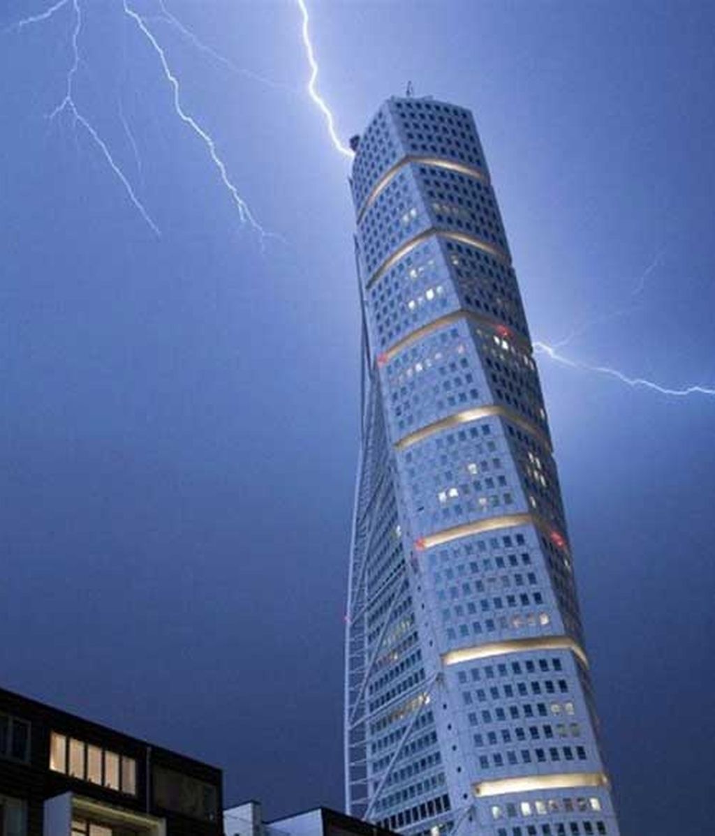 Turning Torso (Suecia): 190 metros