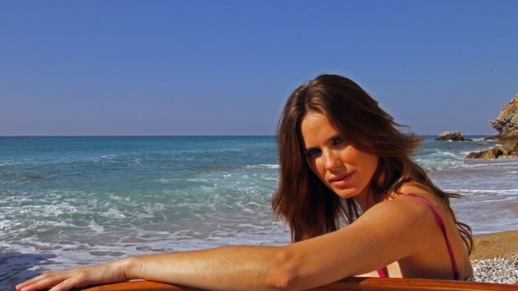 Vanesa Romero vuelve a las playas alicantinas en las que entrenaba de jovenc