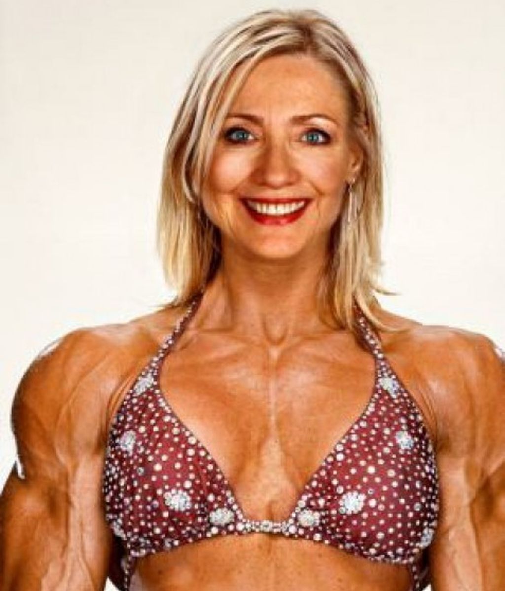 Los famosos lucen músculos