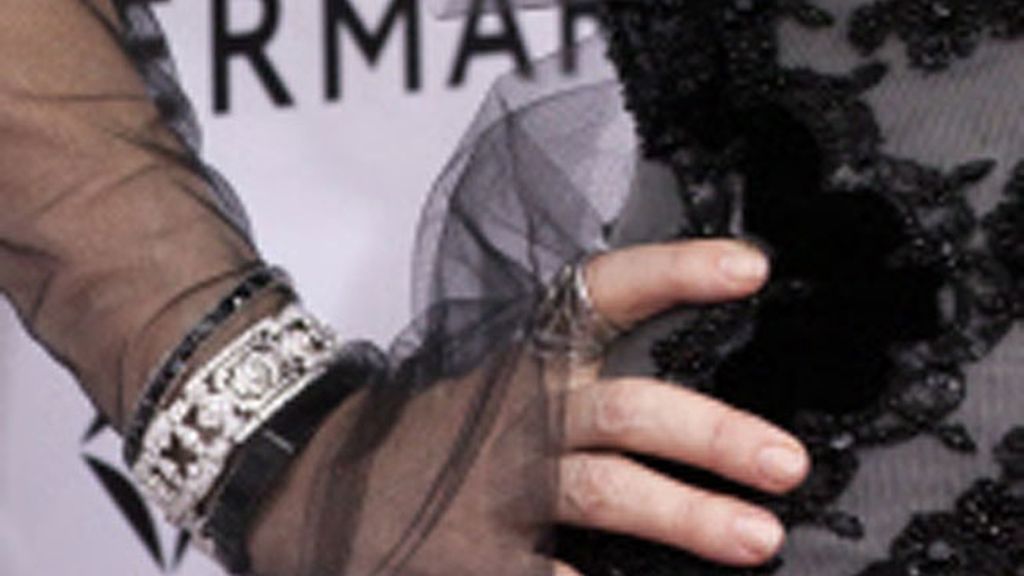 ¿Qué esconden las manos de Madonna?