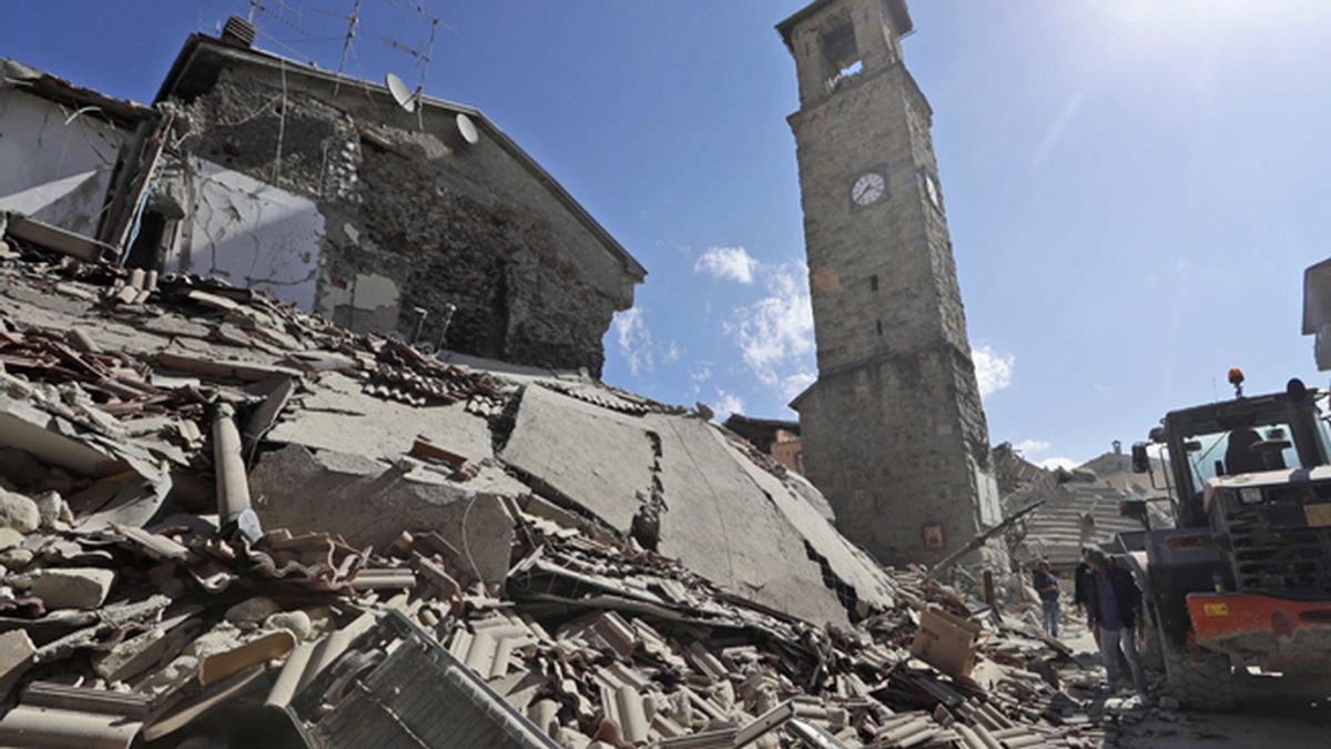 El terremoto de magnitud 6 sorprende a las personas durmiendo