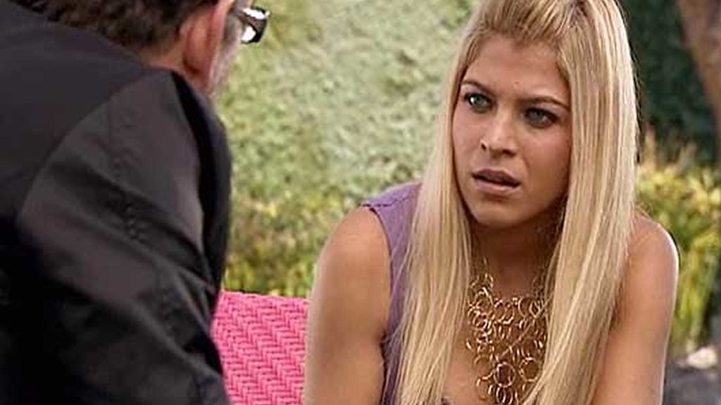 Cris se convierte por un día en 'Cris baby'