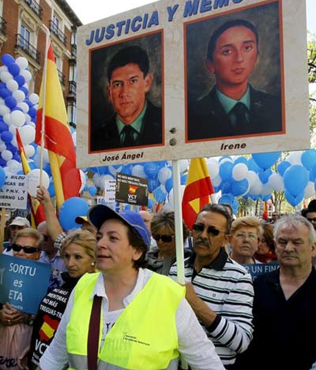 Las víctimas del terrorismo se alzan contra la presencia de ETA en las elecciones