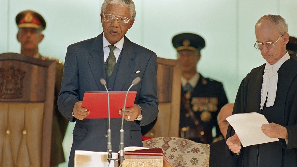 Mandela, durante su discurso de investidura como presidente en 1994