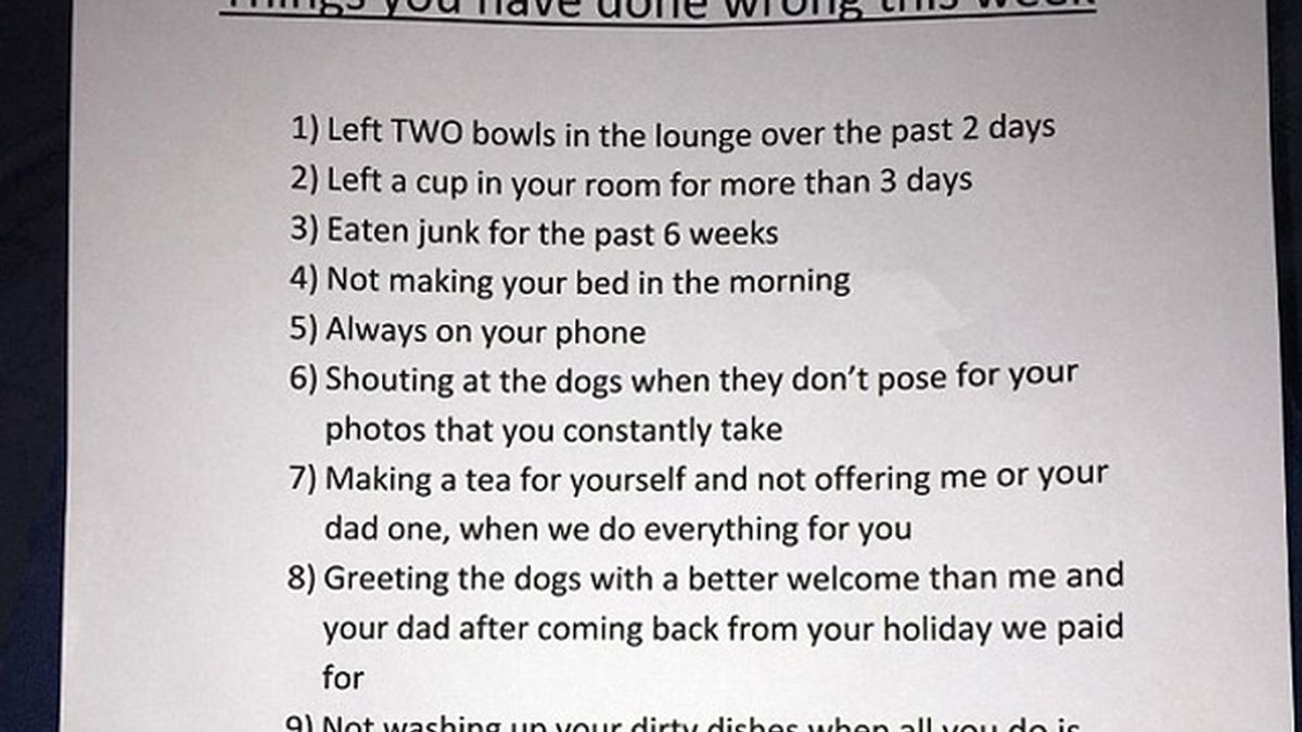 "Saludar mejor al perro que a sus padres", la lista de reproches que arrasa en la Red