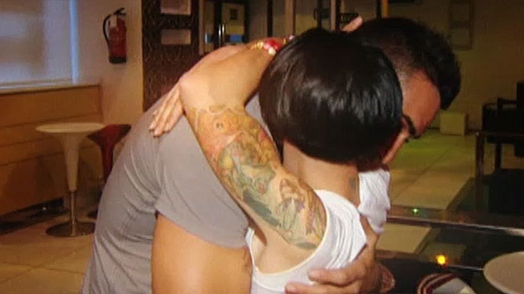 Álvaro empieza a notar 'tensión' con su pretendienta