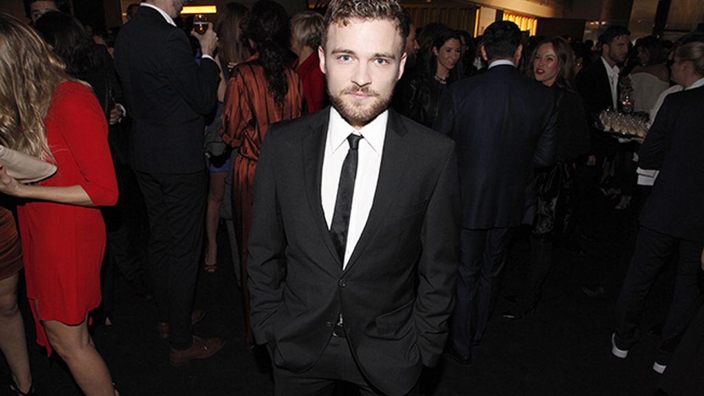 El actor de "Gym Tony" Adam Jezierski