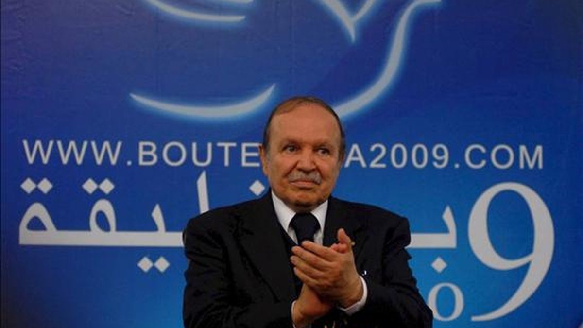 El presidente de Argelia y candidato a la reelección, Abdelaziz Bouteflika, pronuncia un discurso durante un mitin electoral en Guelma, Argelia. EFE