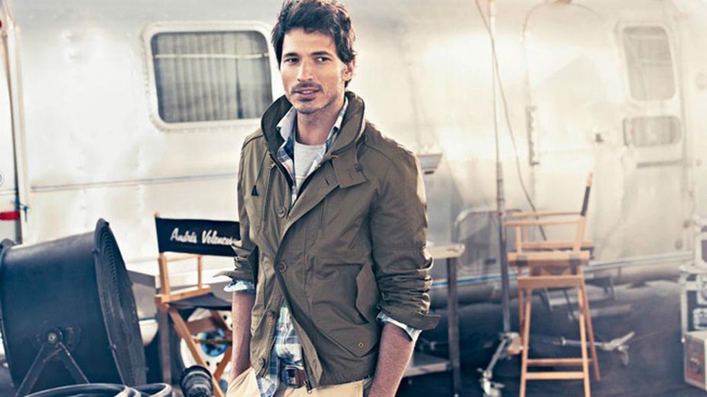 Irresistible y dandy: así son las primeras fotos de Andrés Velencoso para Mango