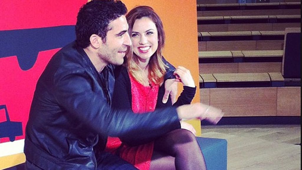 Lo que no verás de Blanca Súarez, Silvestre y Silva en la promo de 'Los amantes pasajeros'