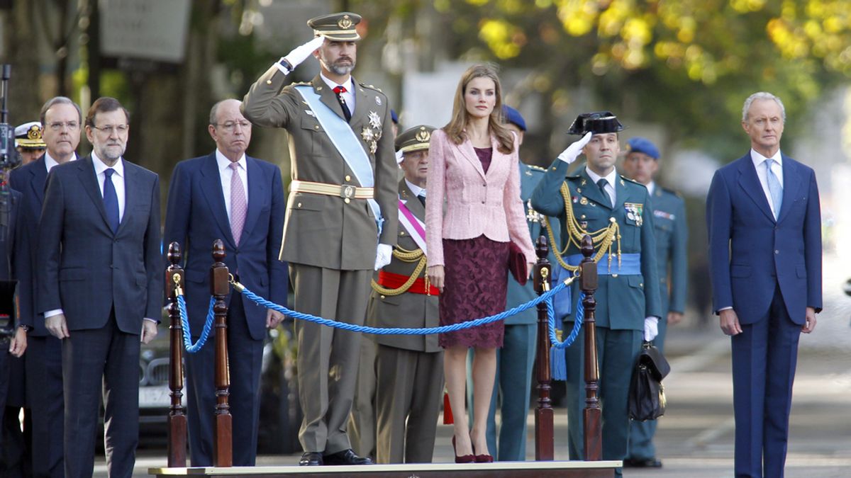 Rajoy defiende a Montoro: Es un "gran ministro de Hacienda" en un momento "que no es fácil"