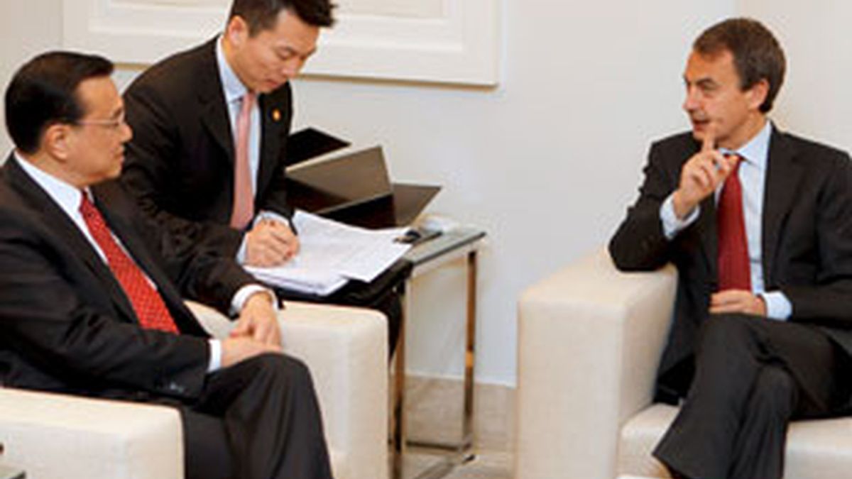 José Luis Rodríguez Zapatero se ha reunido con el viceprimer ministro chino, Li Keqiang. Vídeo: ATLAS