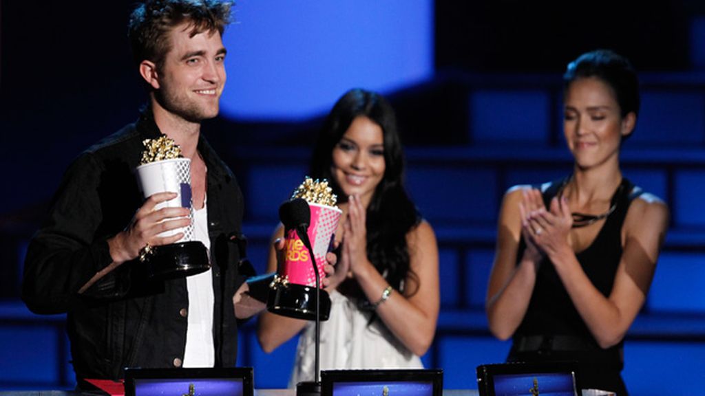 ¡Felicidades Robert Pattinson!