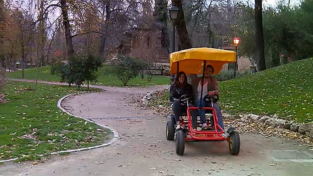 La tronista se sube al cochazo de Gonzalo