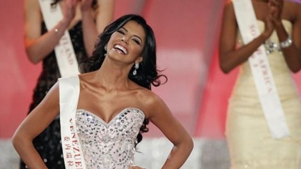 Una belleza venezolada es coronada Miss Mundo