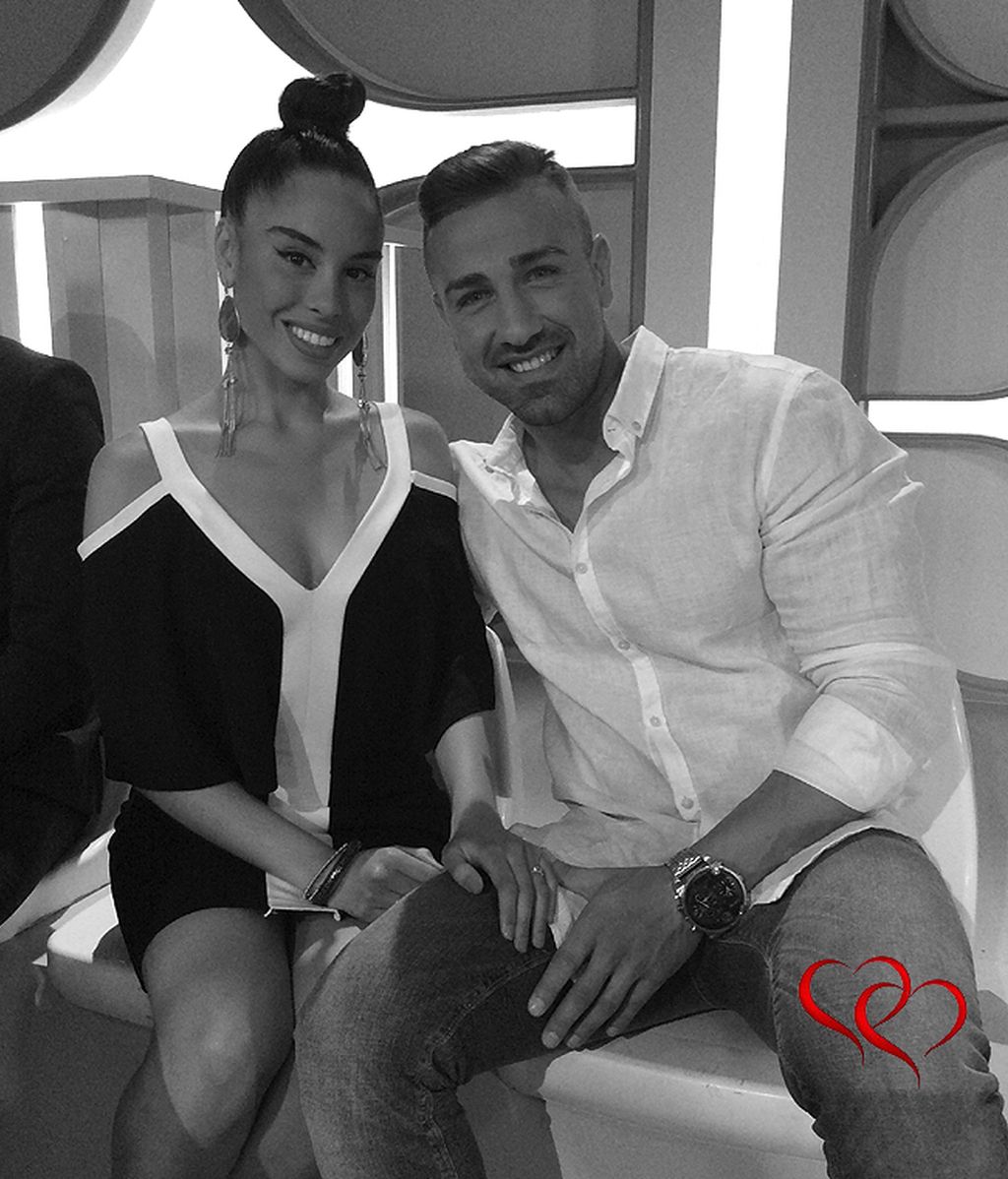 Los veteranos del amor celebran el programa 2.000