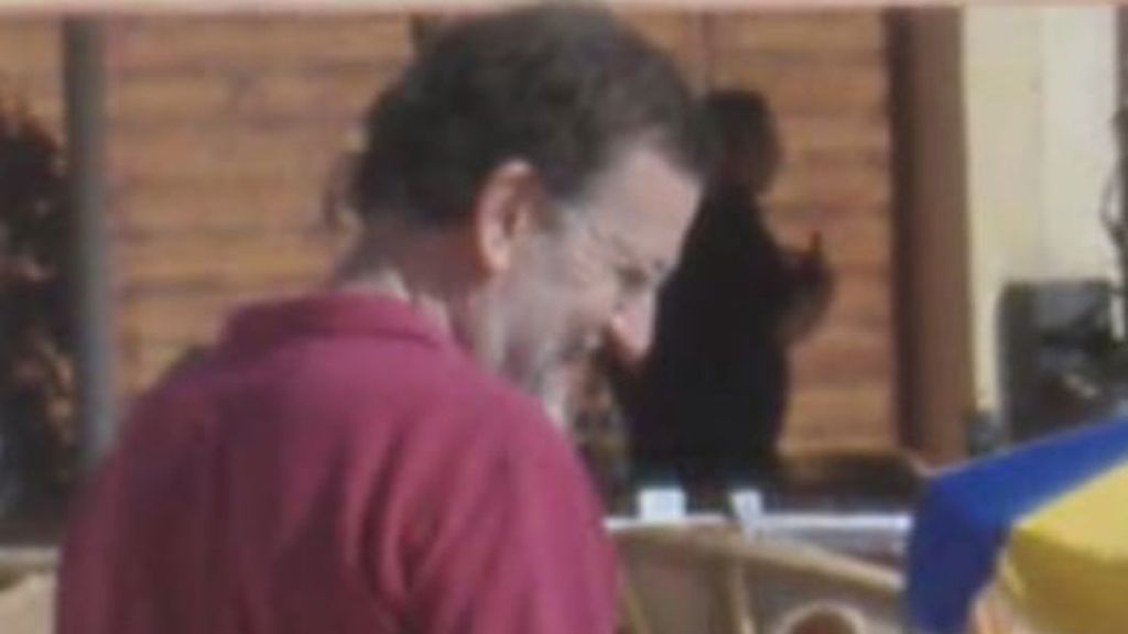 Rajoy luce palmito en la playa