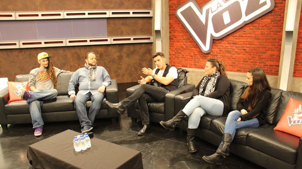 Los cuatro finalistas de 'La Voz' junto a Jesús Vázquez