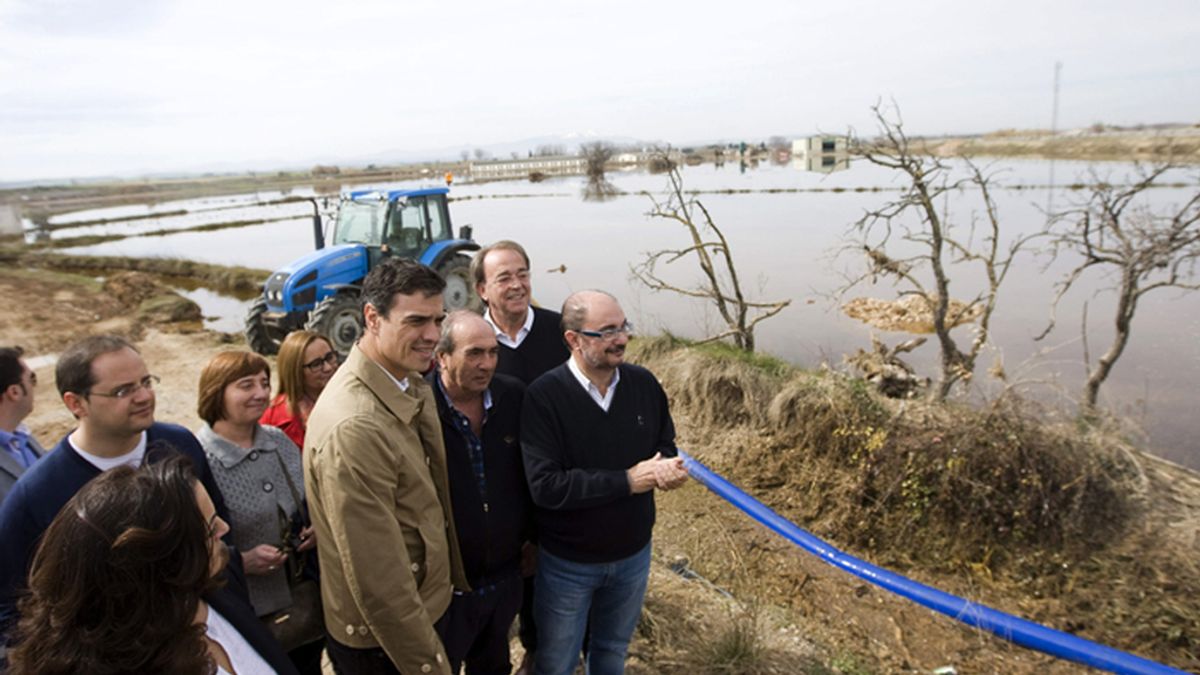 Pedro Sánchez visita por segunda vez las zonas afectadas por la crecida del Ebro