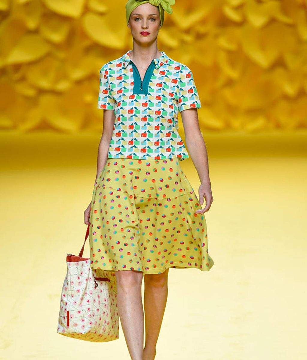 Color y brillos en Agatha Ruíz de la Prada