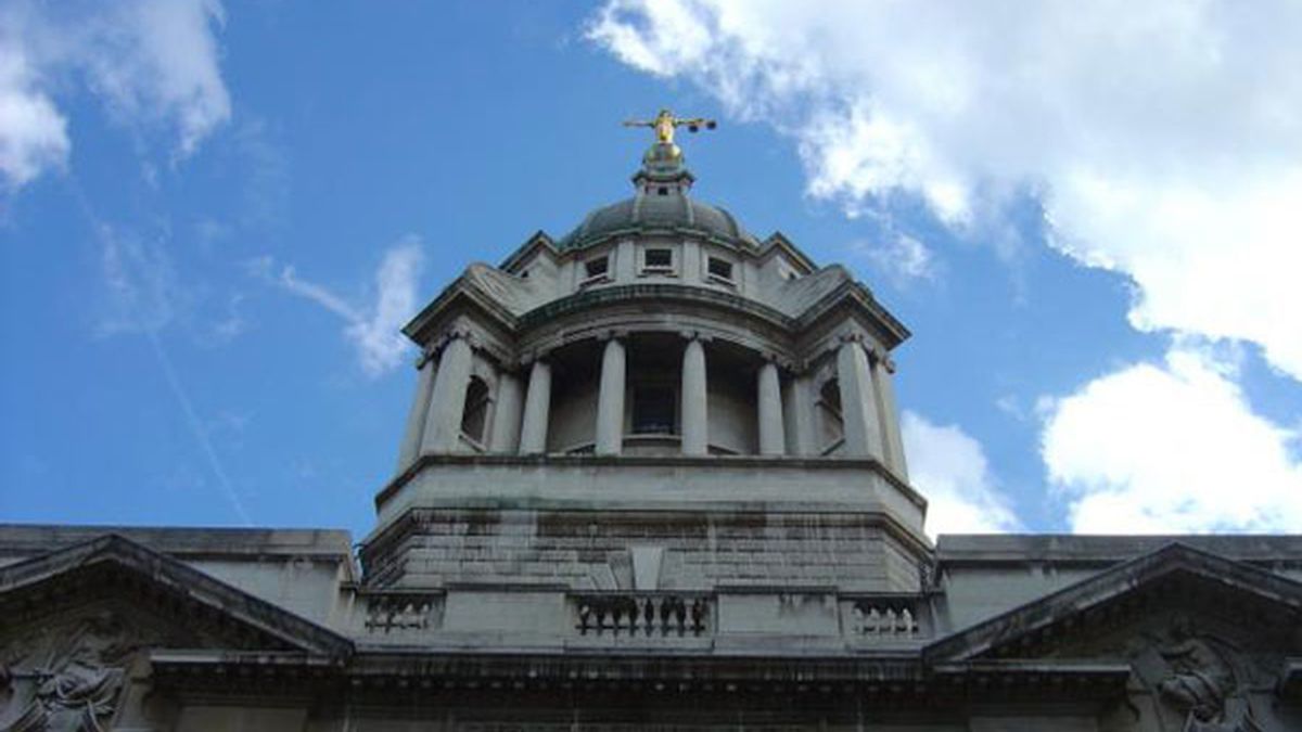 Corte británica, Londres